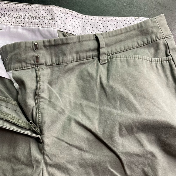 Talbot Cropped Pants - Picture 4 of 5